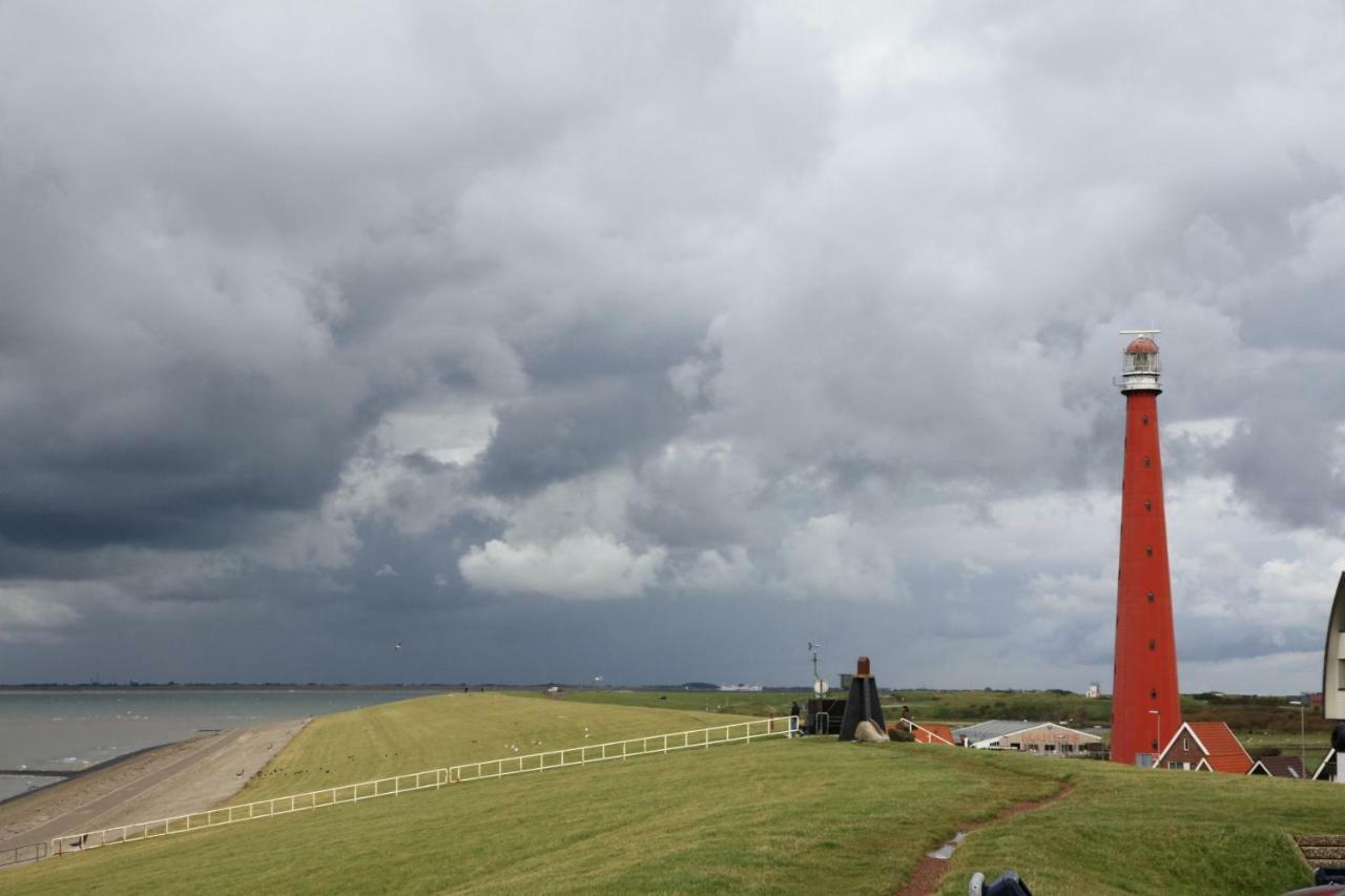 Het Dobbertje, Charmant Houten Huisje Sint Maartensvlotbrug Exterior photo